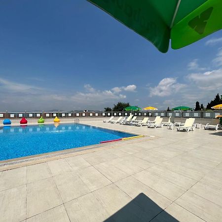 Double Royal Hotel Коджаели Екстериор снимка